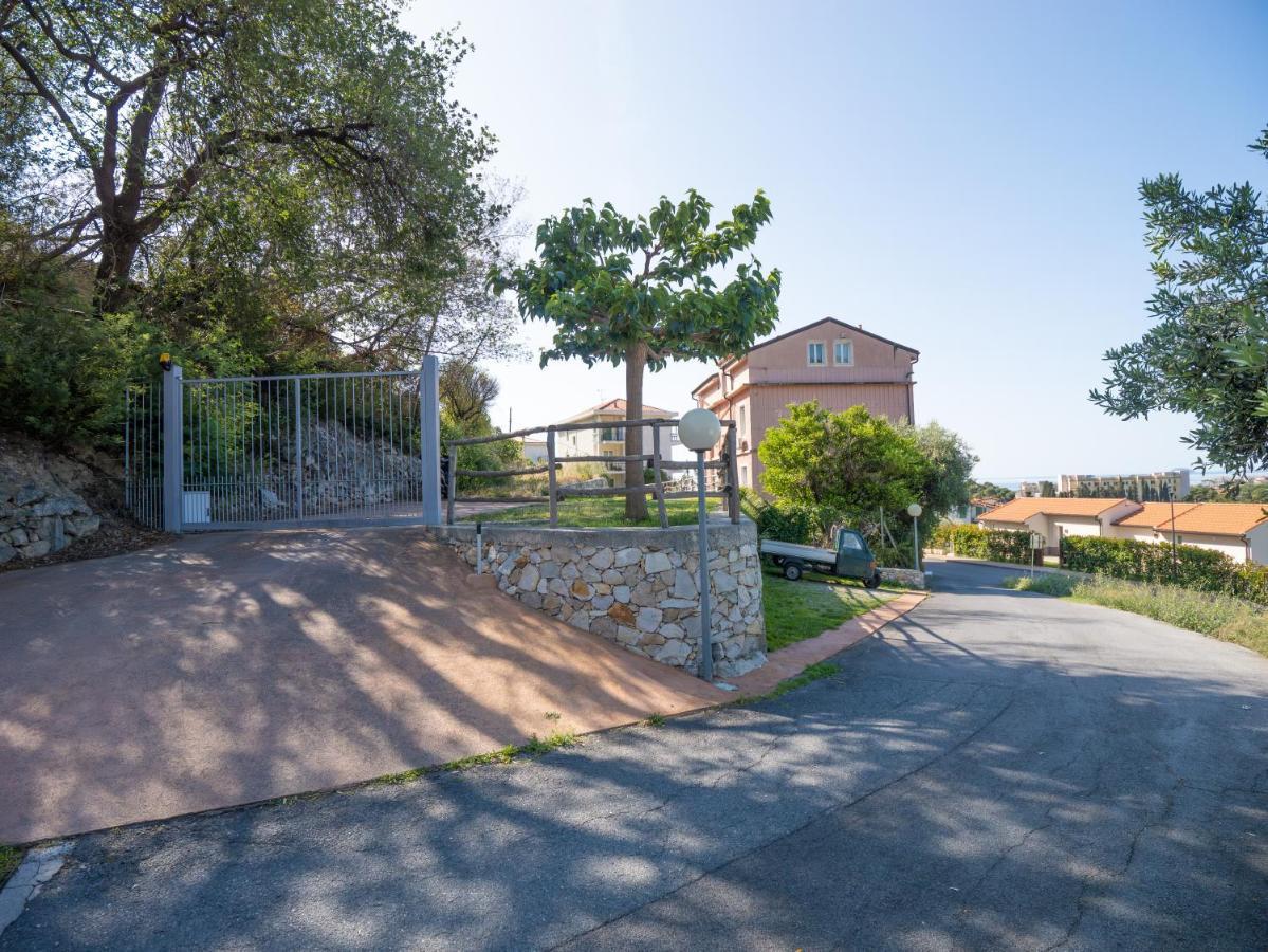 Appartamento Melograno "A Casa Felice" Pietra Ligure Kültér fotó